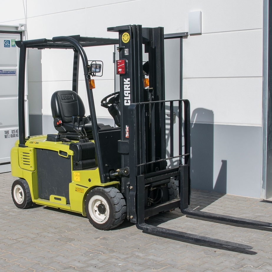 Forklift Lifting Operations and Lifting Equipment Regulations