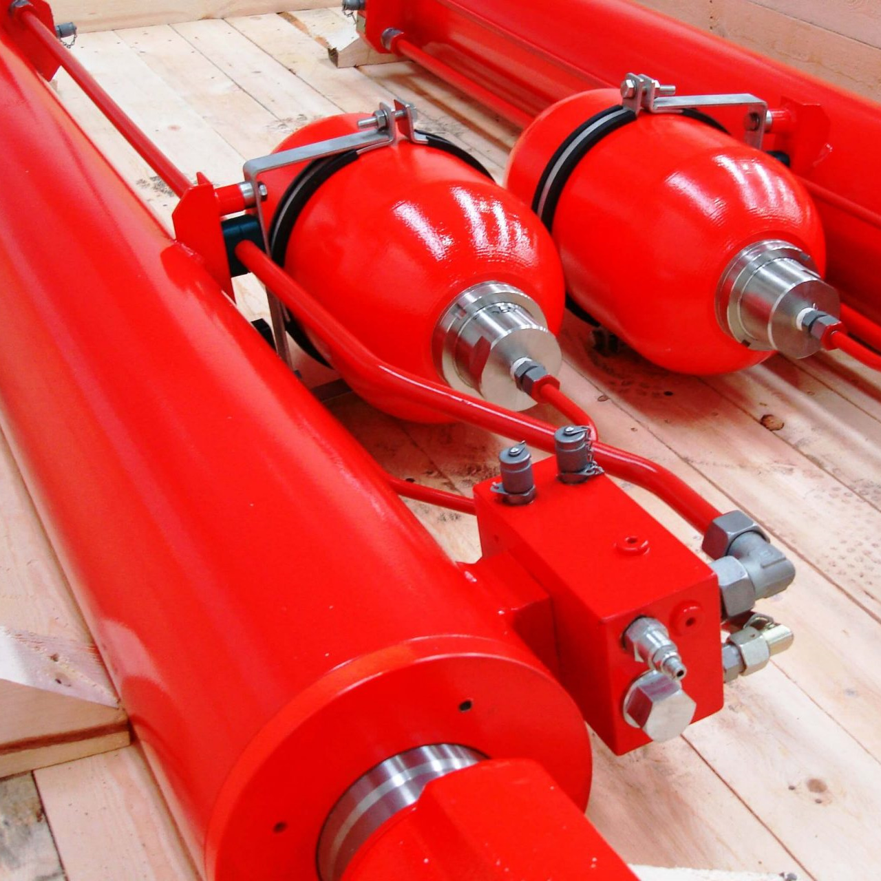 Hydraulic Accumulator Recharging
